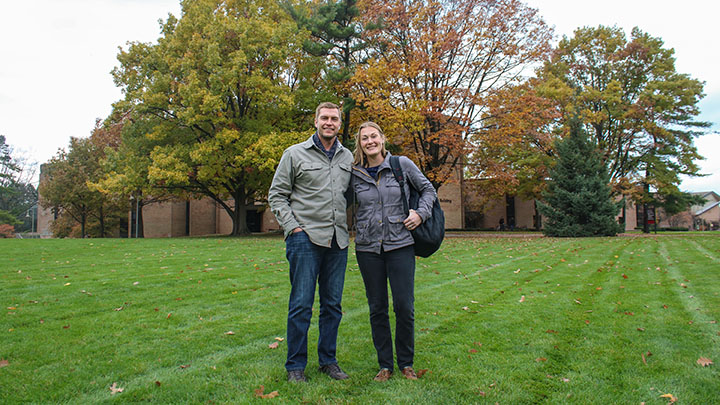 Navy Veterans Daniel and Darcy Stubbs are now Calvin College students.