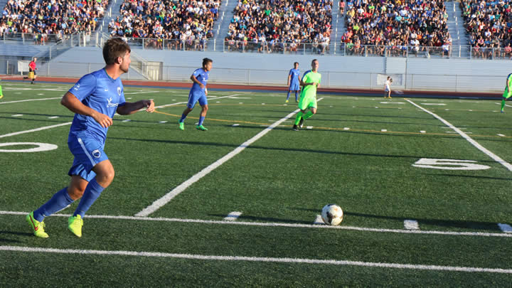 Sean Broekhuizen gets ready to advance the ball downfield during Grand Rapids FC's season finale on July 31, 2015.