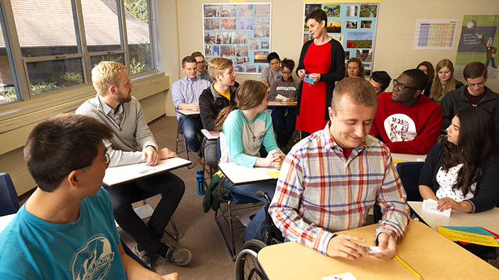 Professor of Spanish Cynthia Slagter engaging with her students.