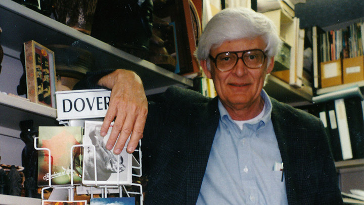 Calvin sociology professor Don Wilson sent more than 100,000 postcards of encouragement in his lifetime.