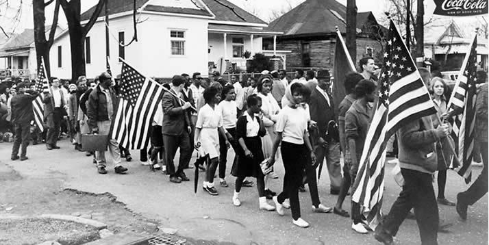 selma-flags714