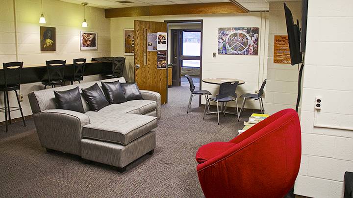 Interior photo of the ISD student lounge.
