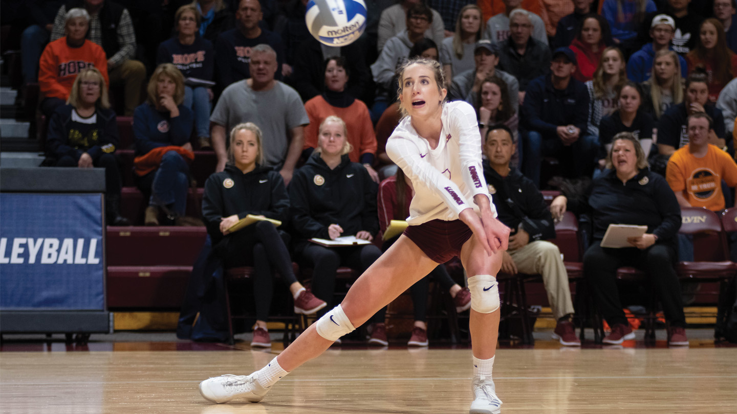 Calvin_University_Sports_Sarah_DeVries