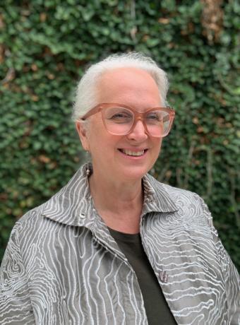 Roxanne de Graaf Headshot