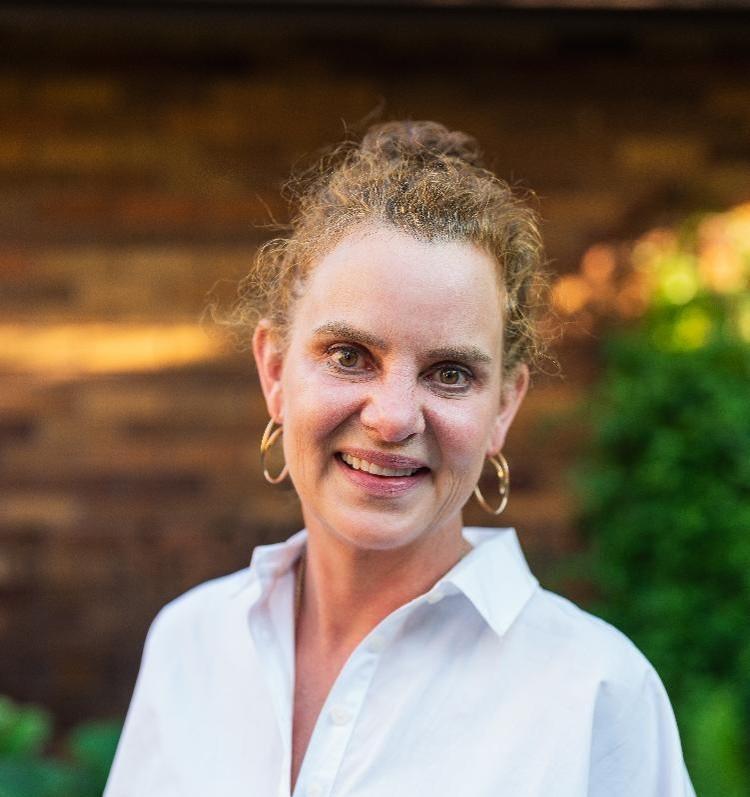 cynthia slagter headshot