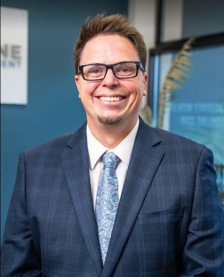 Zach Booker Headshot