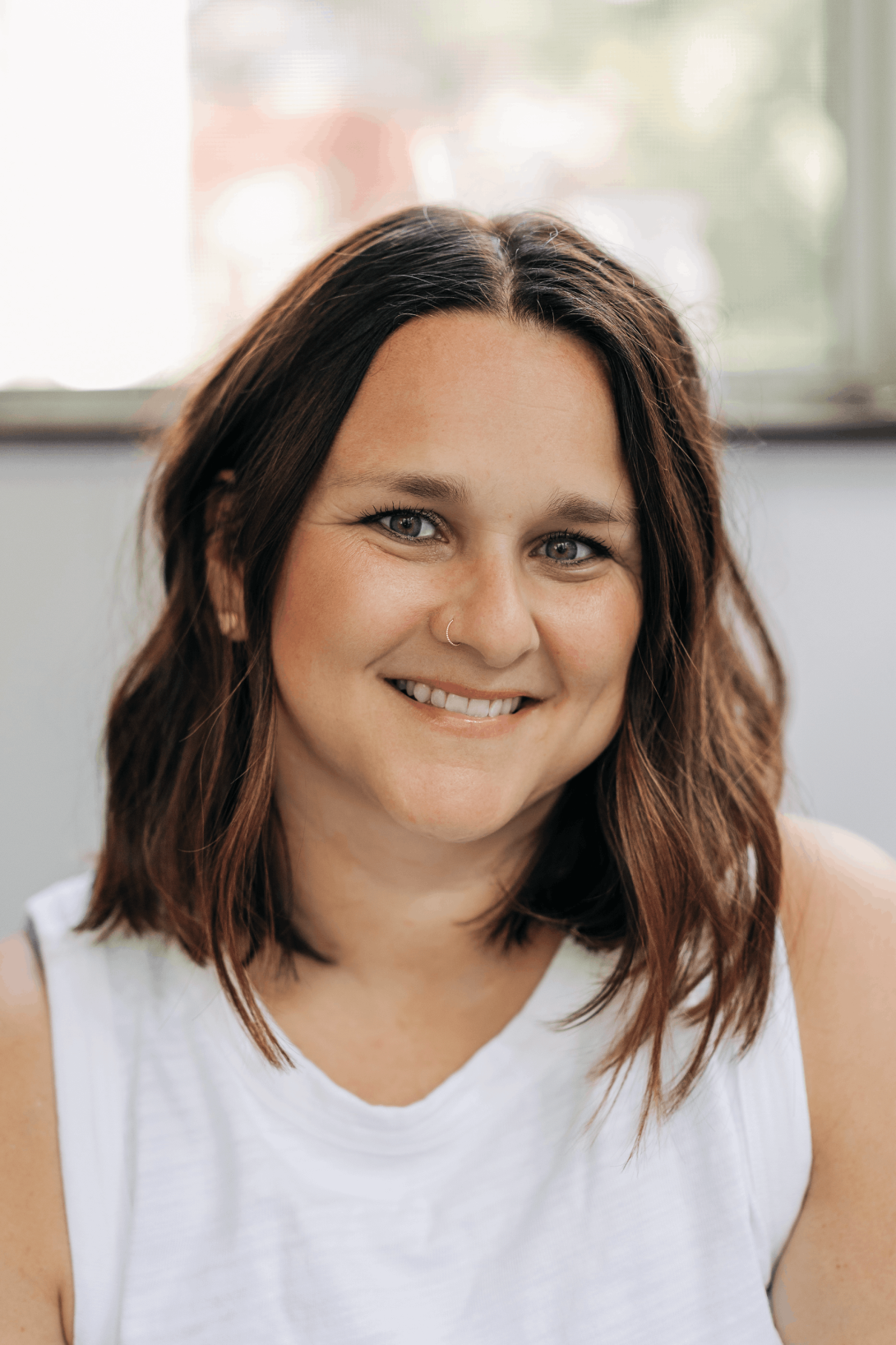 Headshot of Lisa Hunter