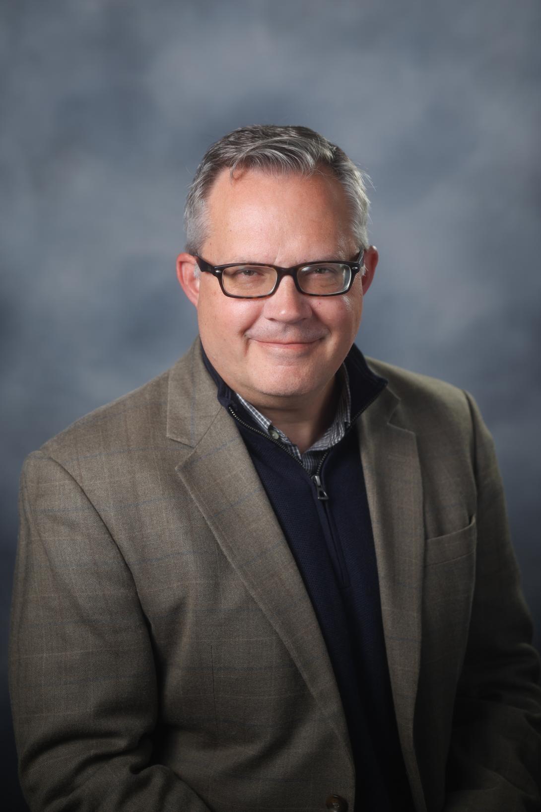 Headshot of Peter Snyder