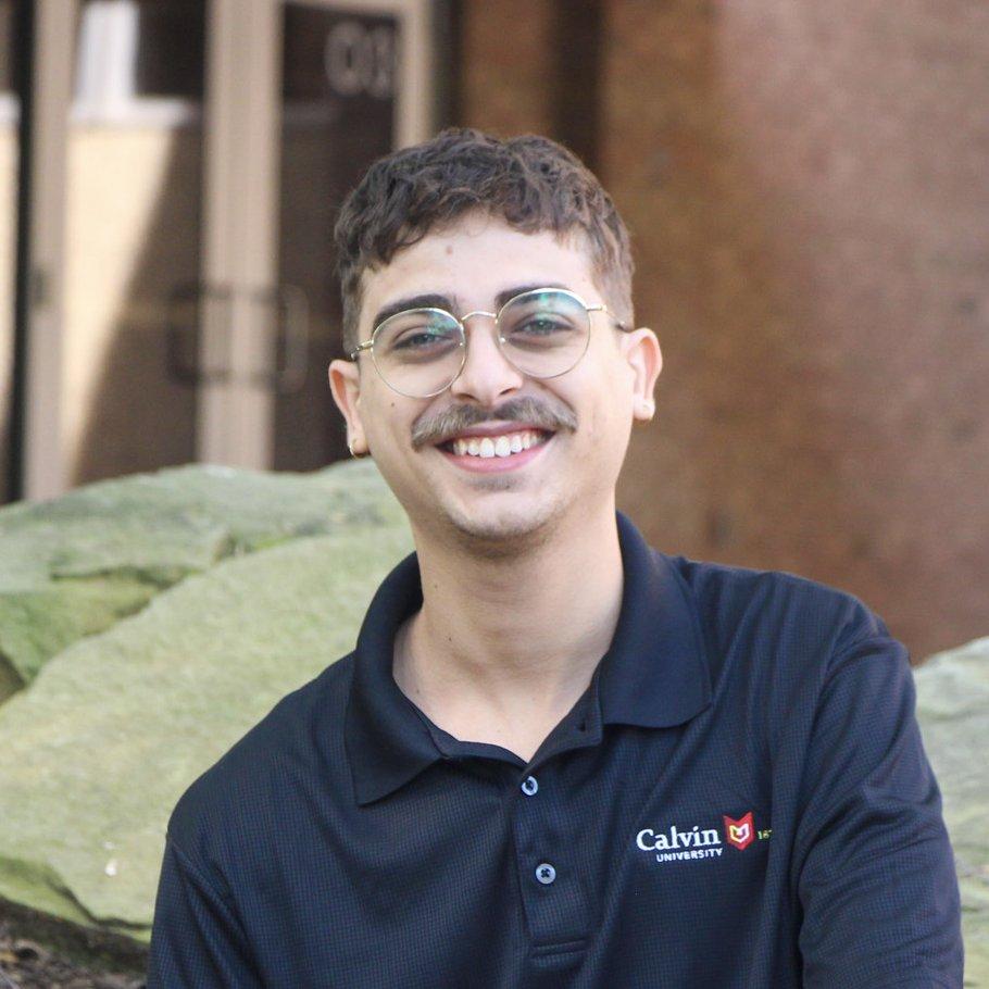 Jonathan Umran smiling headshot photo