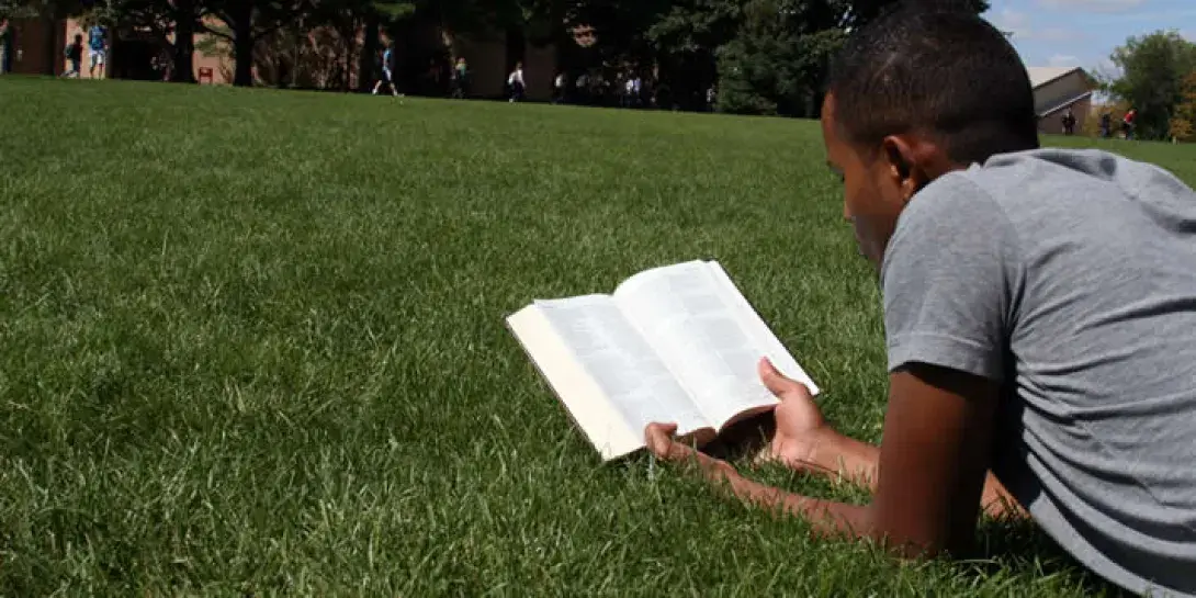 student-reading714.jpg