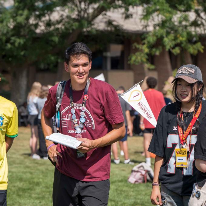 Orientation small group leaders on Commons Lawn
